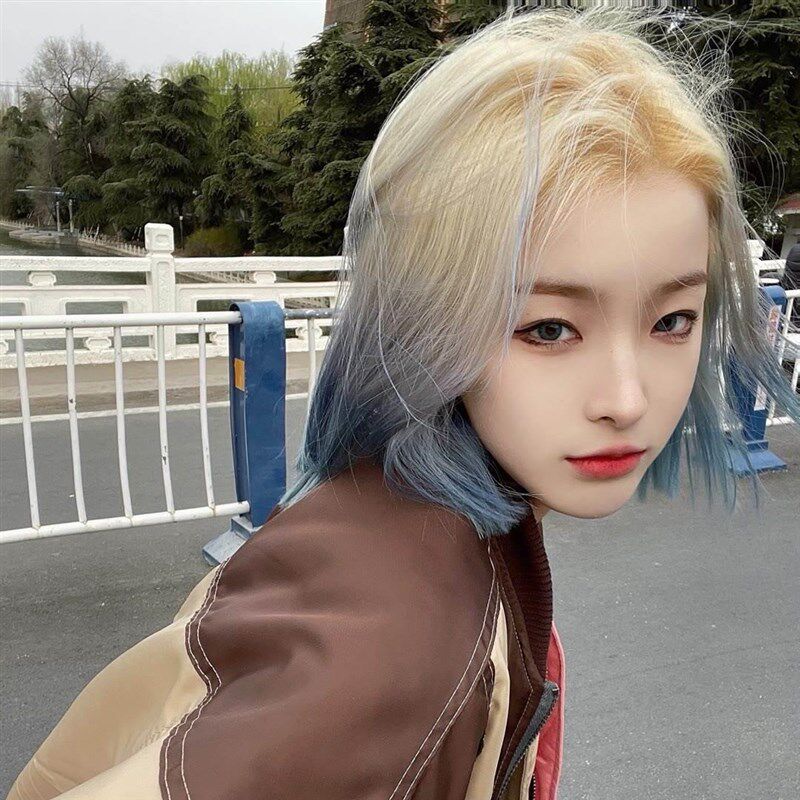 极速l假发女中长网发修自然中分脸短骨直发全头套式红锁发女团短