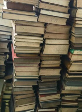 复古老书外文老旧书咖吧酒吧陈A列古董书装饰书泛黄摄影道具书古