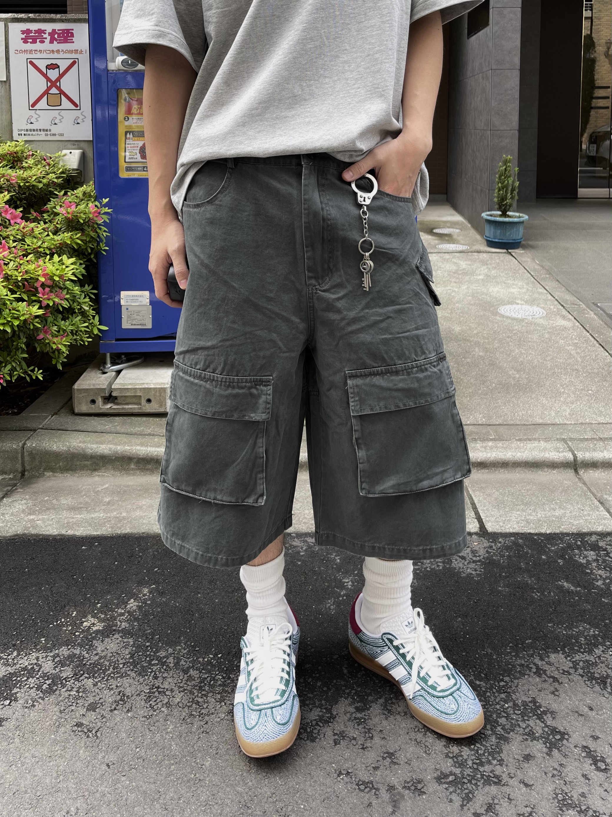 KYKY 일본 스트리트 레트로 루즈 스트레이트 캐주얼 7부 반바지 남성 여름 멀티 포켓 오버올 코튼