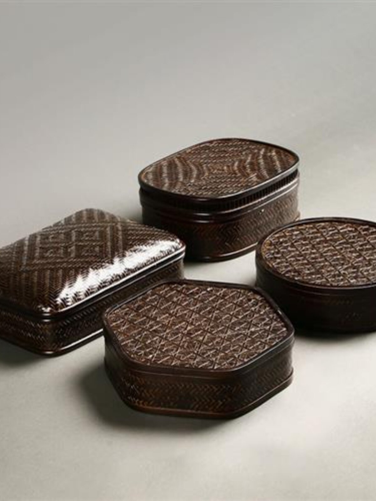 日式漆器竹编盒子圆形带盖茶具收纳盒首饰盒民间工艺品桌面整理箱