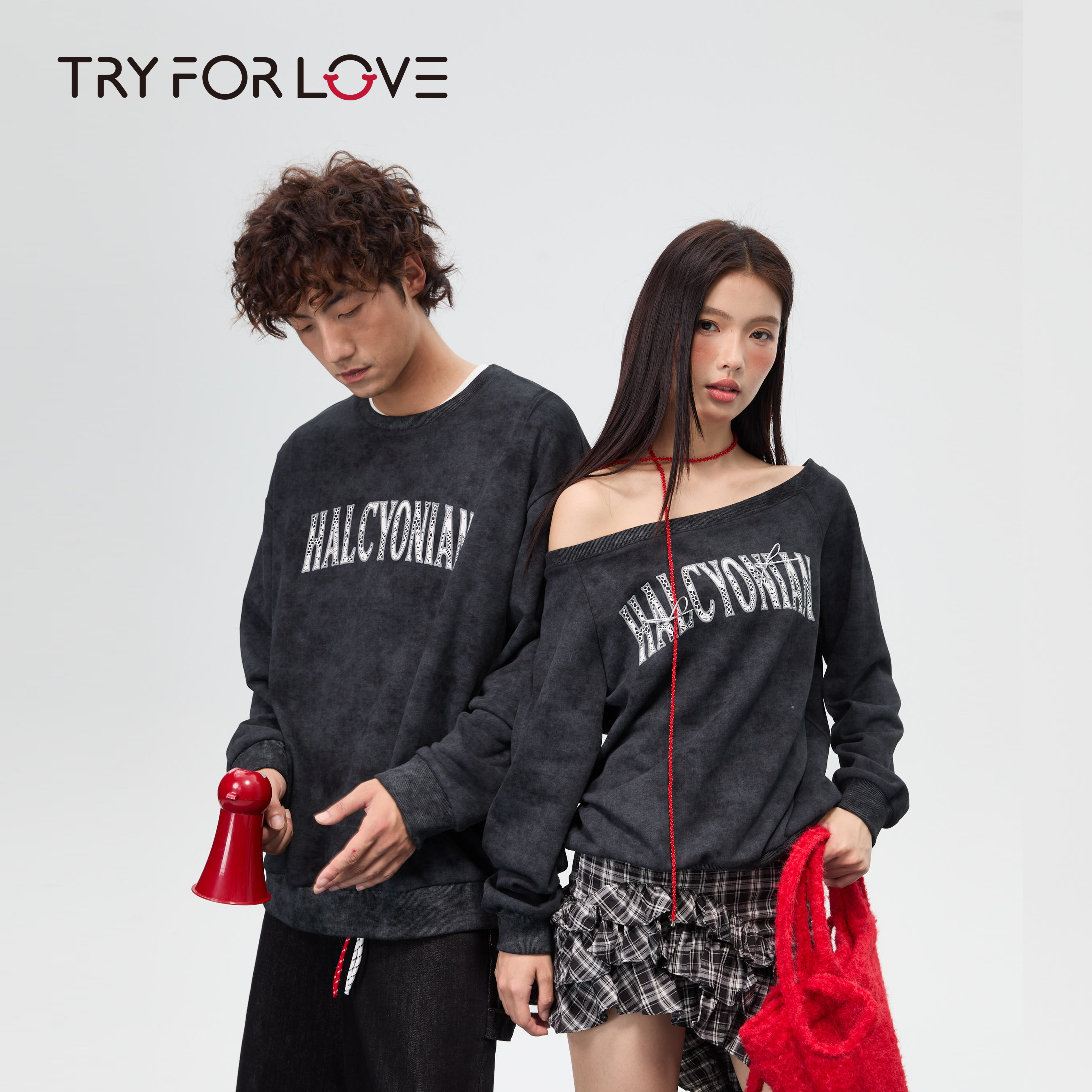 TRYFORLOVE美式字母斜肩情侣装卫衣2025新款春秋款一字肩秋季外套