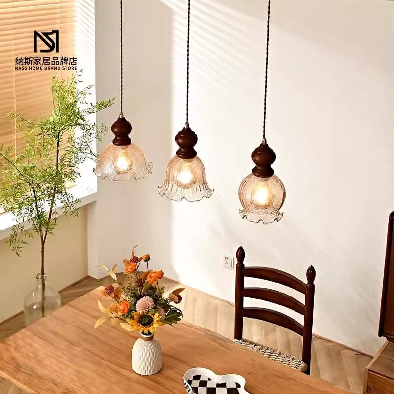 中古风餐厅吊灯2024新款复古餐桌吧台三头高级氛围感灯具灯饰