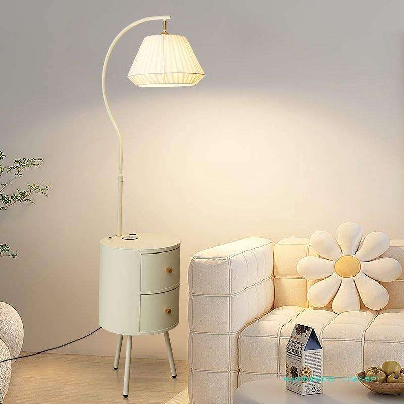 网红落地灯奶油风客厅卧室沙发艺术设计感网红床头柜台灯一体,畜牧/养殖物资,畜牧/养殖器械,淘宝优惠券,粉丝福利购,淘宝优惠卷