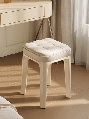 奶油风凳子化妆凳女生卧室梳妆台椅子现代简约家用可叠放塑料加厚