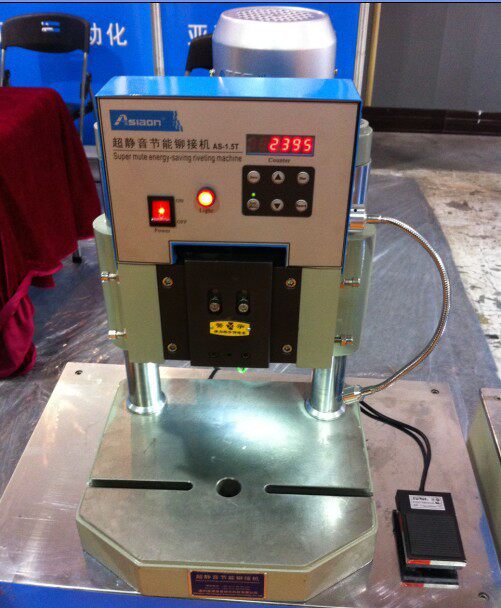 1T吨精密桌上型电动 小冲床台式压力机小型冲压机2T 0.5T