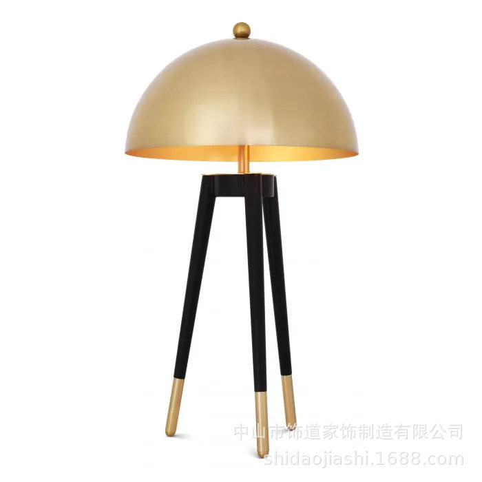 全铜美式卧室床头简约装饰灯具后现代个性设计师新款创意装饰台灯