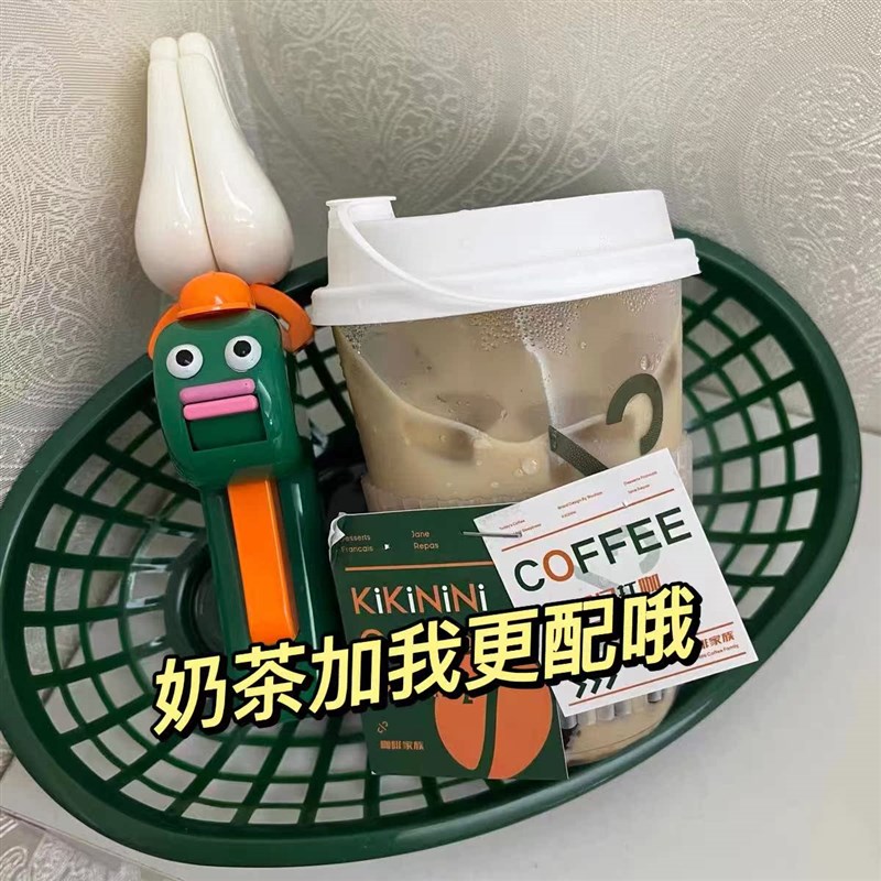 速发创意搞整沙掌拍雕鼓掌神器香肠嘴拍拍手解压笑蛊玩具情侣生日