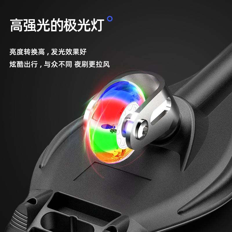 现货速发滑板蛇形滑板儿童两轮闪光活力扭扭车初学者二轮摇摆游龙