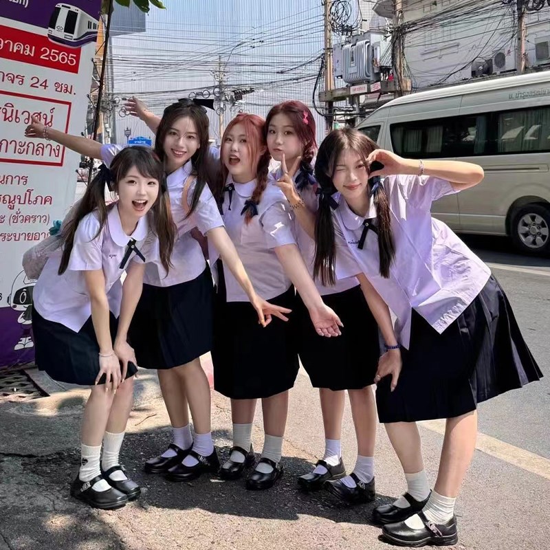 速发泰国校服jk制服泰式学院服毕业班风套装初高中生运动会