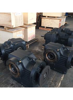 传邦减速机KAZ157-Y11-92.42现货供应 螺旋锥齿轮减速器