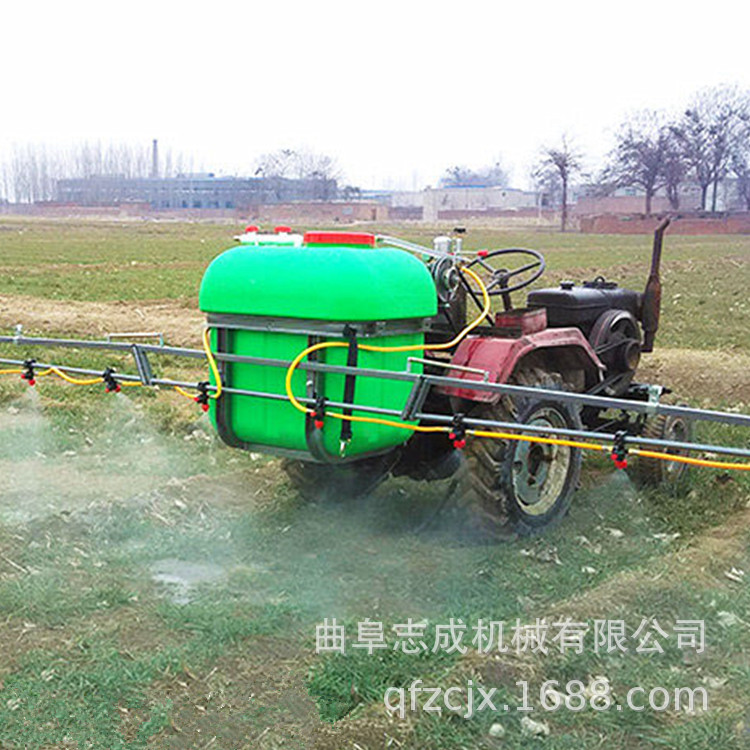 多喷头支架悬挂打药机农用拖拉机带喷药机大容量轴传动打药机