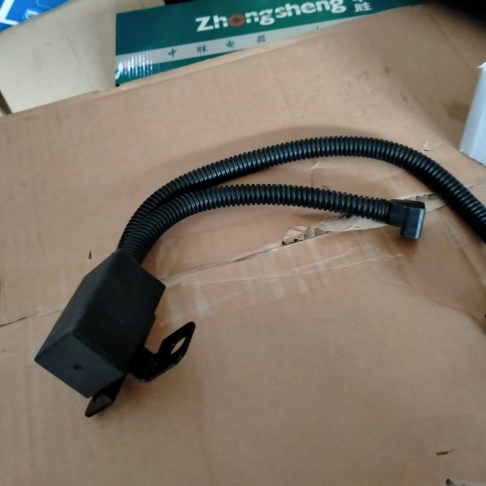 新款适用于解放J6/JH6举升电机继电器驾驶室翻转升降油泵继电器