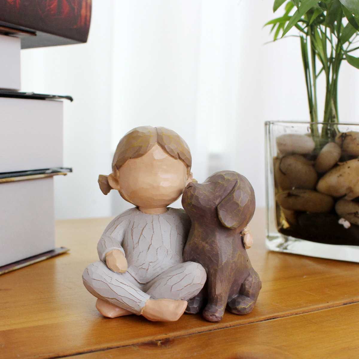 新款直销创意天使女孩和狗雕塑摆设家居客厅书柜装饰工艺品树脂雕