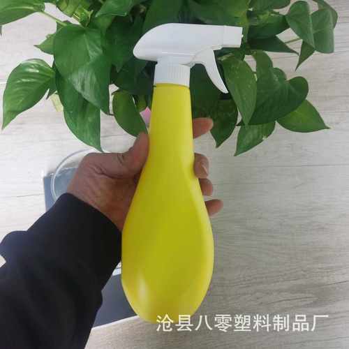 新款直销PE水滴喷雾瓶园艺浇花洒水喷瓶油烟净清洁剂喷雾瓶500ml