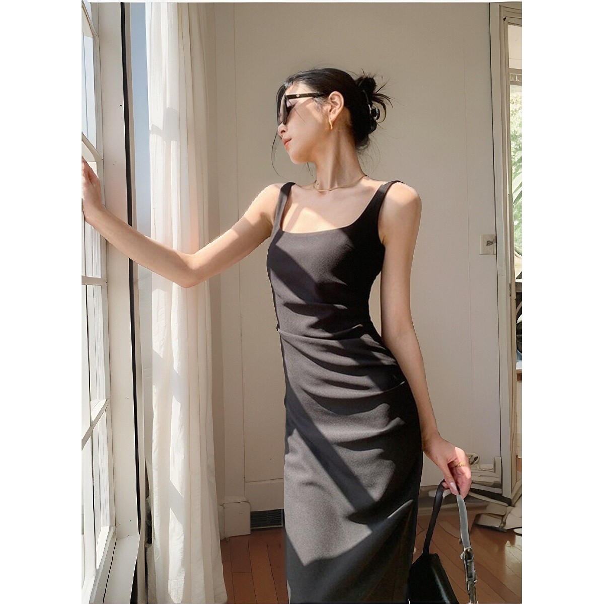 潮牌2024夏季新款女装法式气质收腰显瘦黑色无袖背心吊带连衣裙女