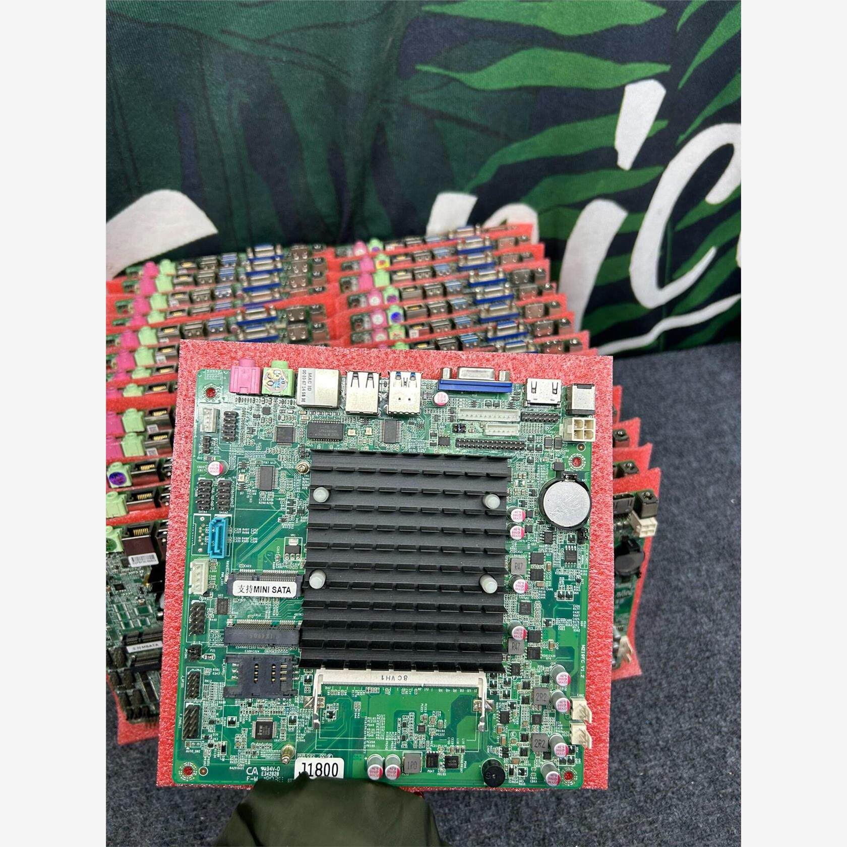 询价J1800一体机拆机研盛