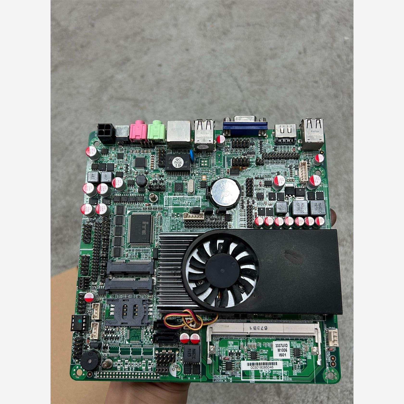 询价研域工控i5-7U主板、