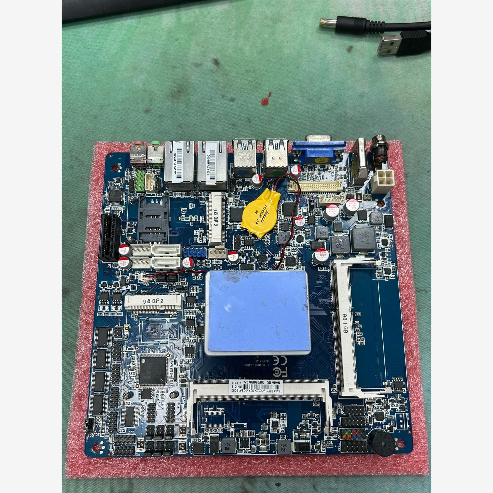 询价17*17 EMX-BYT2-A1-06R一体机主板,J19现货