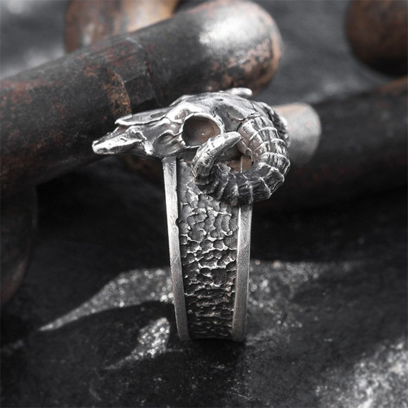 Charm Retro Punk Shofar Rings for Men Women Couples Copper C
