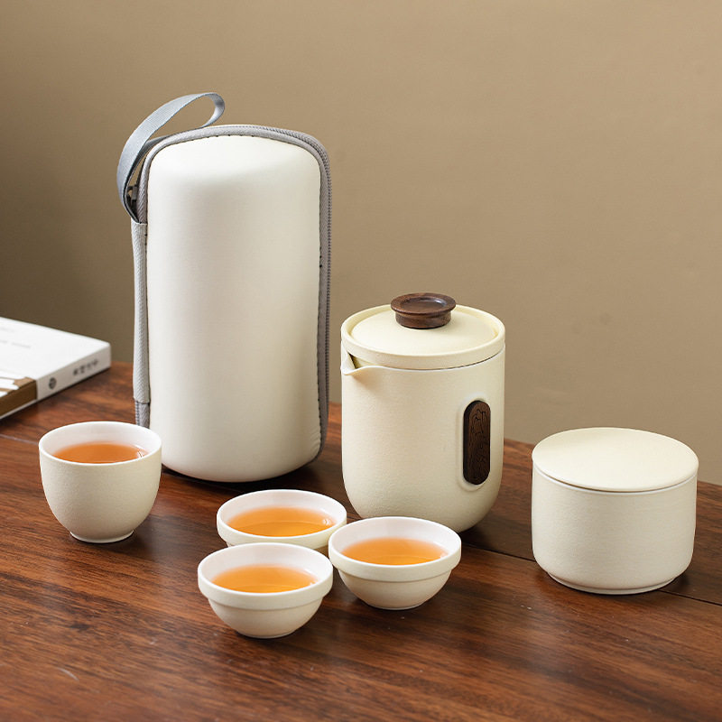 奶油黄便携式旅行茶具套装简易户外泡茶壶茶杯现代简约露营快客杯