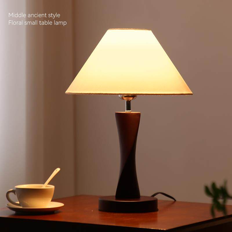 新中式简约现代实木台灯卧室床头灯温馨家用书桌中古氛围民宿调光