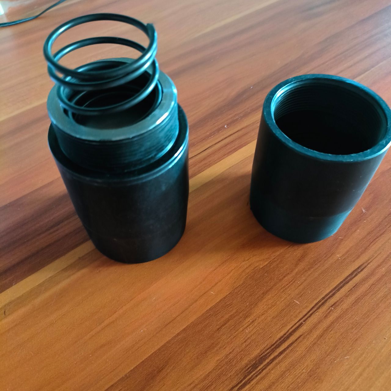 自锁式钢筋连接套筒建筑用钢筋分体连接套筒螺纹式钢筋接驳器