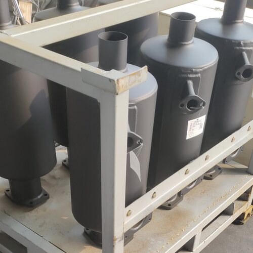 发动机配件 柳工GLB230推土机消声器05D163