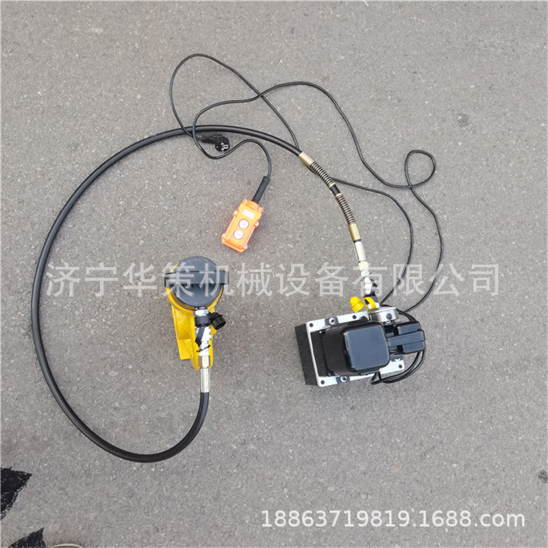 CH60手提液压角钢冲孔机