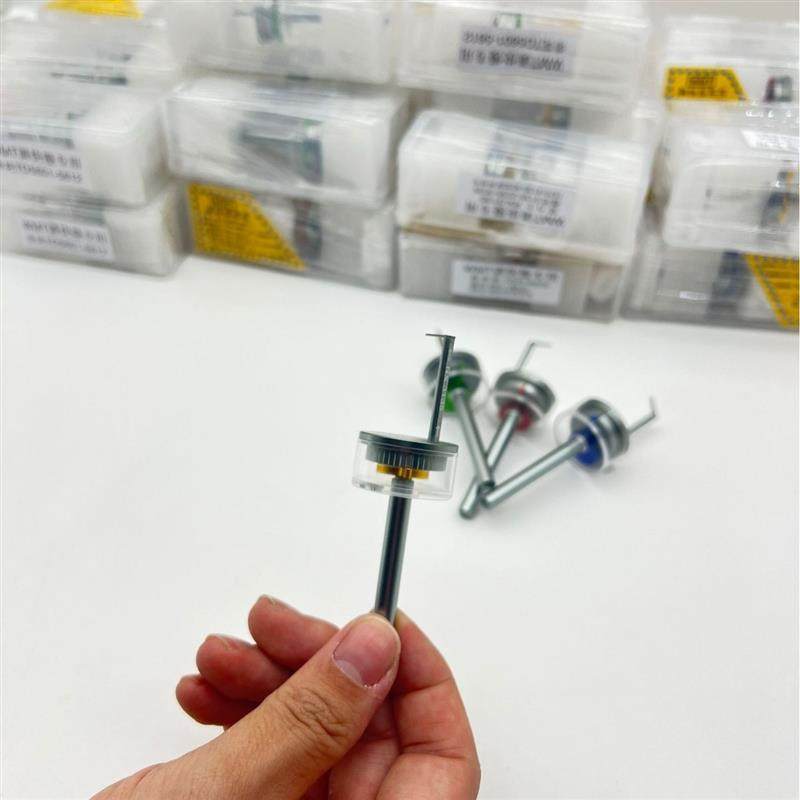 适配修表工具  2500 8200  0038 3135调快慢工具 调摆轮快慢匙 快