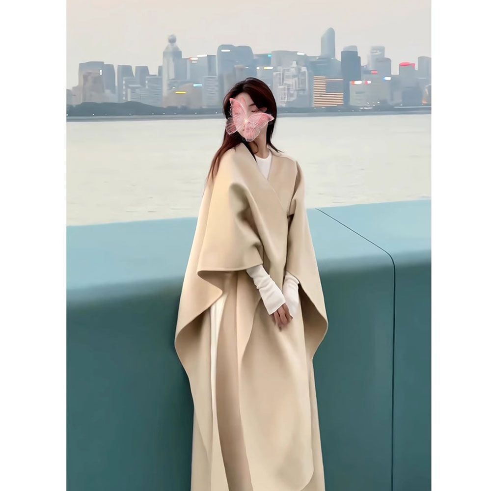 斗篷式双面毛呢大衣2024