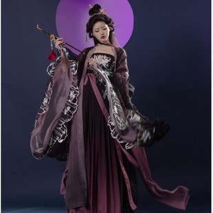 初见青黛原创汉服黑粉唐制诃子群汉元素重工刺绣大袖衫仙气非古装