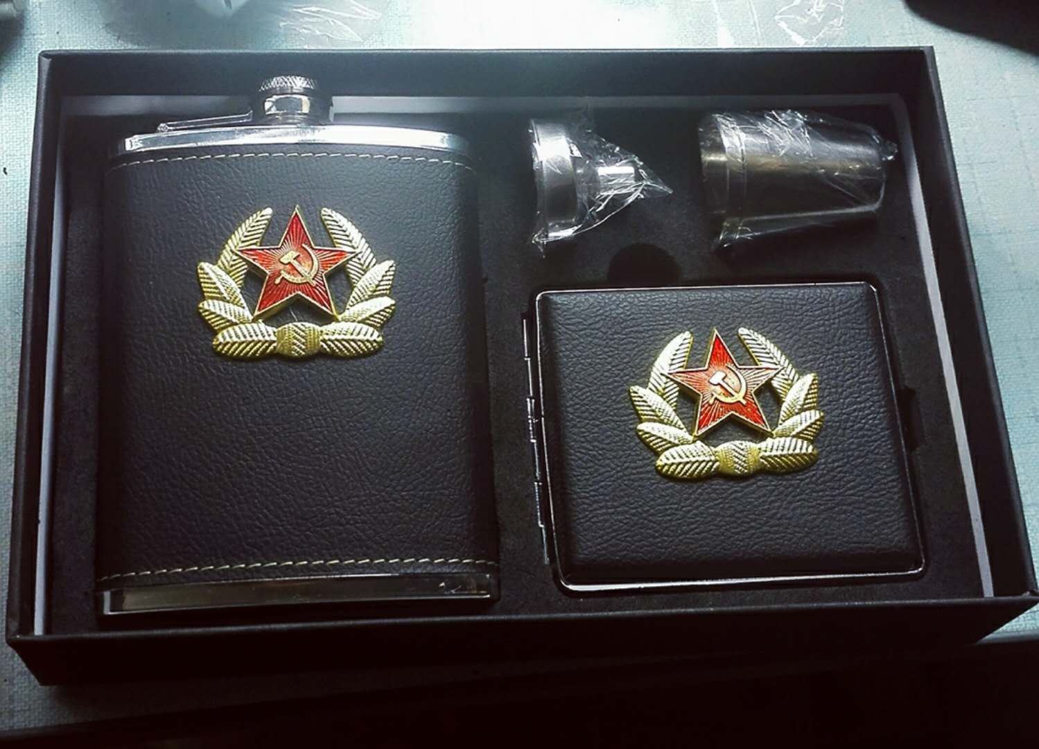 加厚 8盎司不锈钢酒壶  男士酒壶  户外装备P 酒瓶 送朋友的礼物