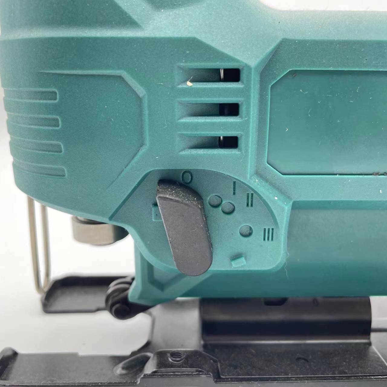 33锂电锯多功能家用电曲锯往复锯木线板锯伐木锯锂切割单电手电锯