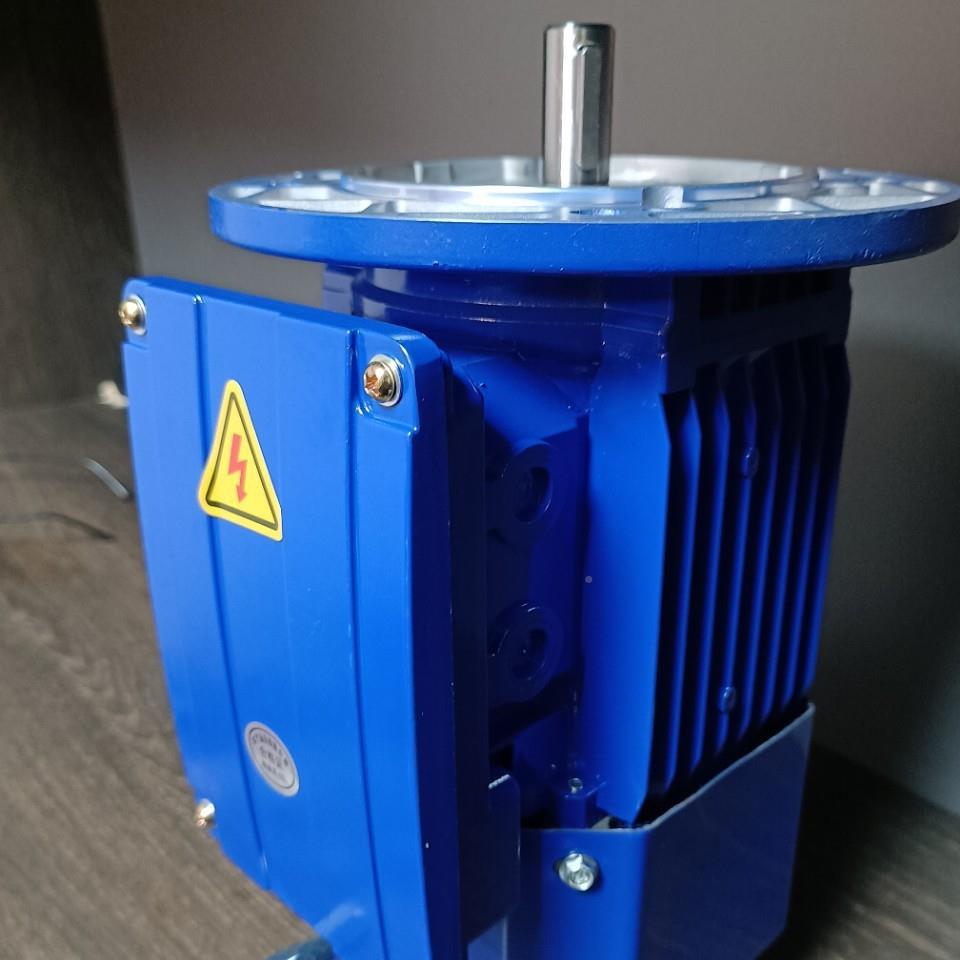 刹电机-快速门5电机YEJ-80MJVM2-4-70车WB5