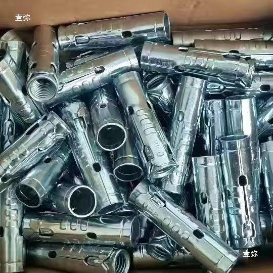 楼板膨胀螺丝栓鱼鳞拉体爆吊顶一式膨体胀PNY螺丝连胀多孔砖泡沫
