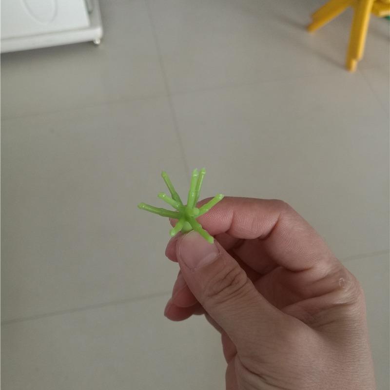 厂家供应仿真花配件婚庆花绣球花叉位配件绣球小八叉大量