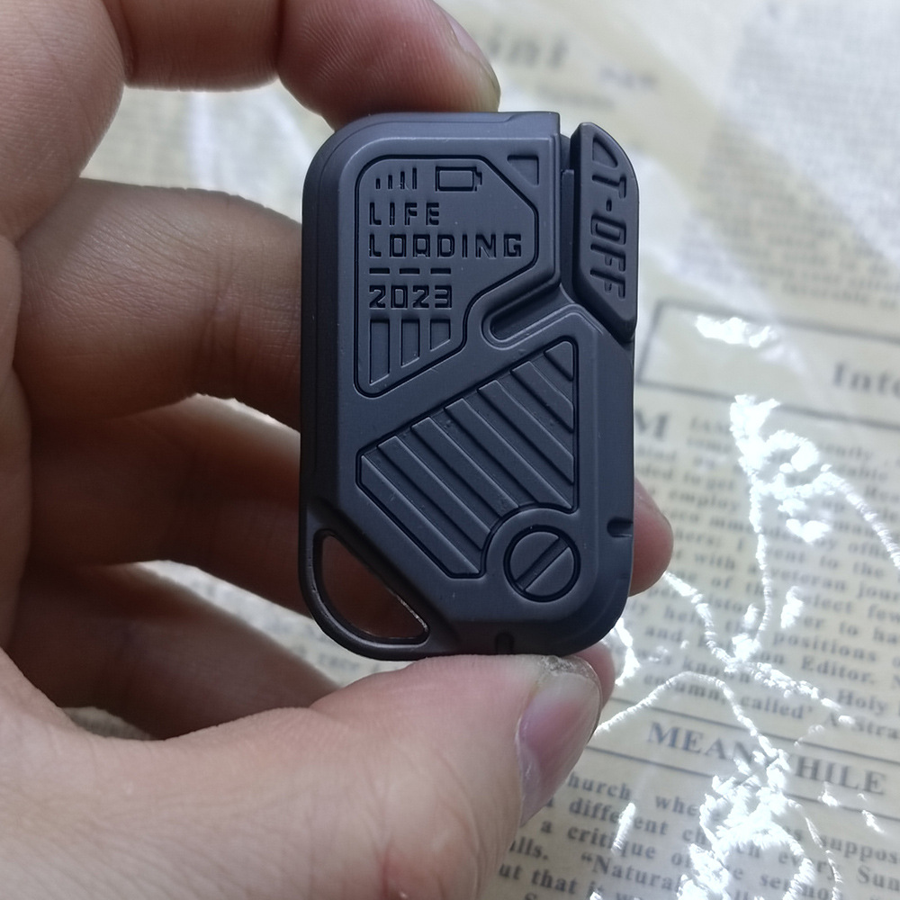 甩牌edc解压玩具金属推牌