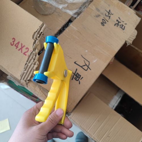 16拉环滴灌带直接紧管器三通顶环管器打孔器扩张器紧环器卡环钳子