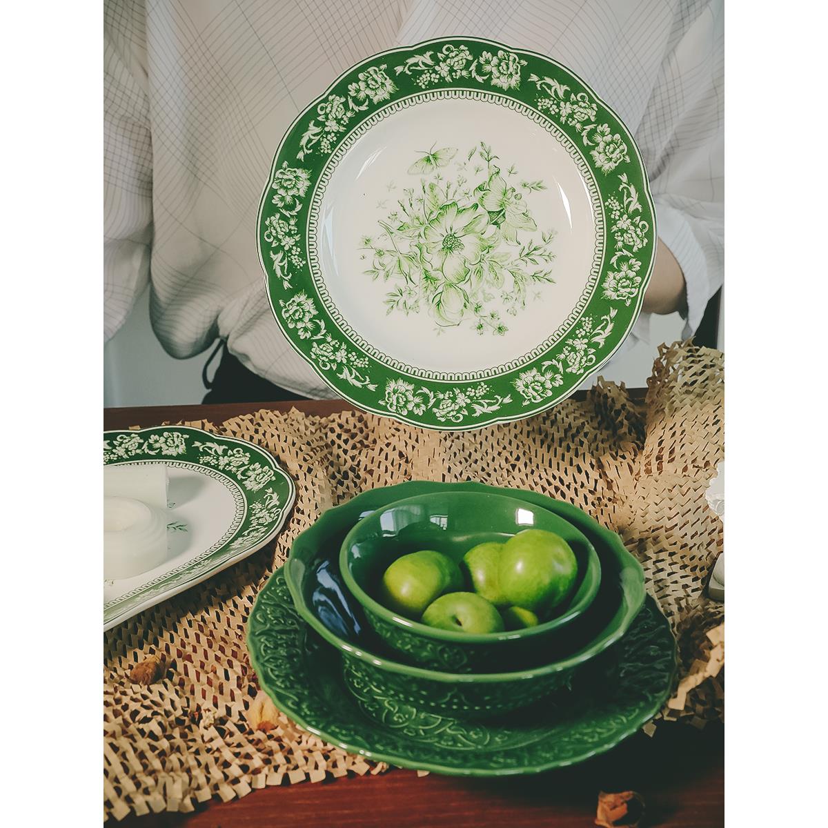 法式陶瓷餐盘套装高级感时尚菜盘子碗家用2025新款餐具浮雕复古风