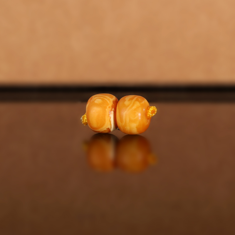 天然俄料老蜡老型散珠DZ34 8.3x6.4mm 云端古董老蜜蜡配珠隔珠