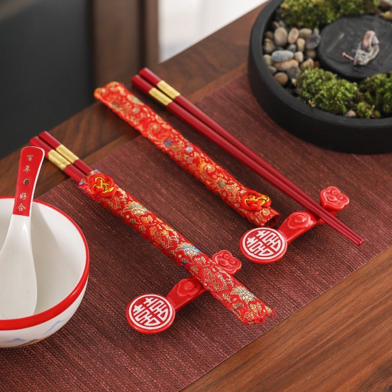结婚红色筷子架汤勺架酒店摆台陶瓷筷架多用筷枕筷托汤匙托笔