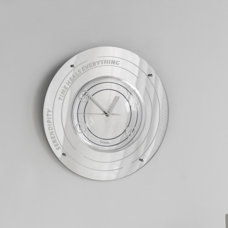 沐上ins压g克力钟表高级感桌面座钟客厅现代简约创意时钟摆件立钟