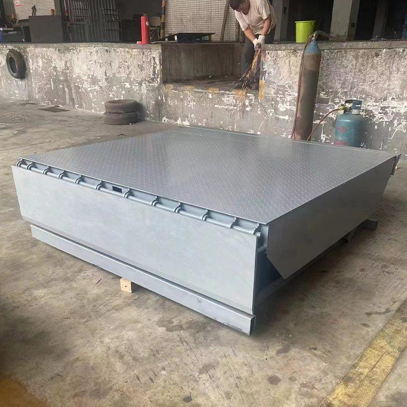 固定式登车桥卸货平台电动液压升降机货台调节板集装箱装货卸货台