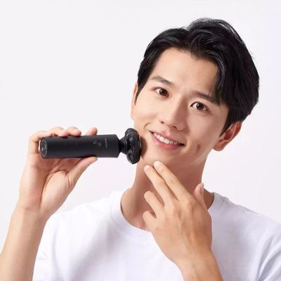 . Showsee Electric Shaver For n Waable Razors Fast Char