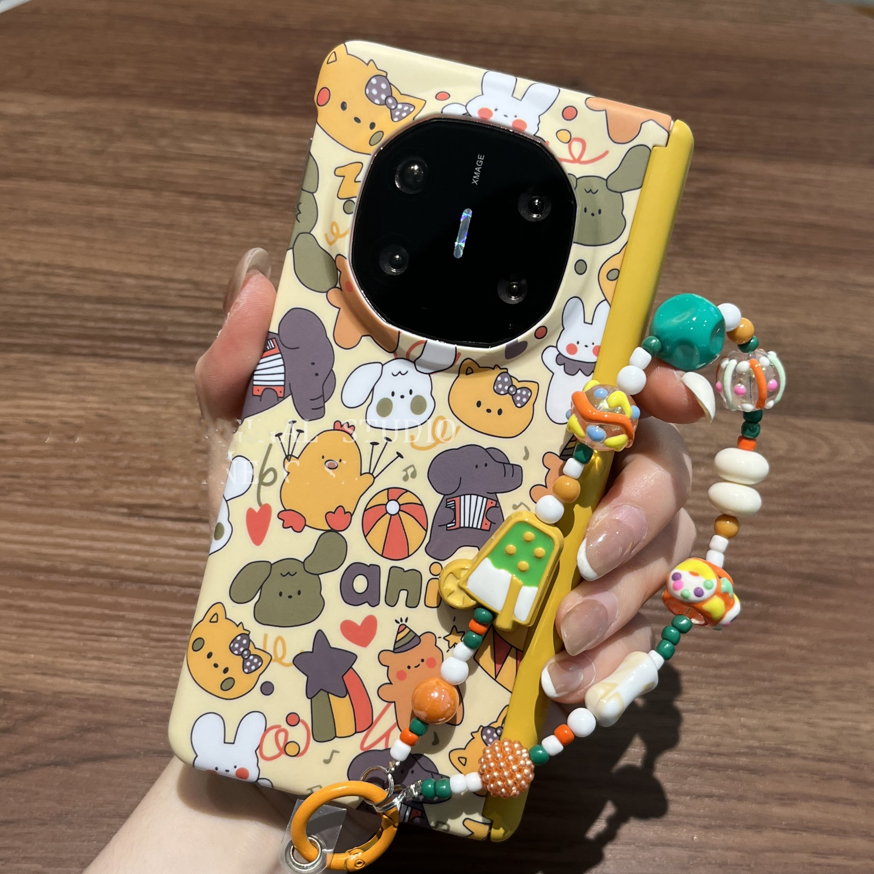 卡通个性 中轴全包 前壳边框