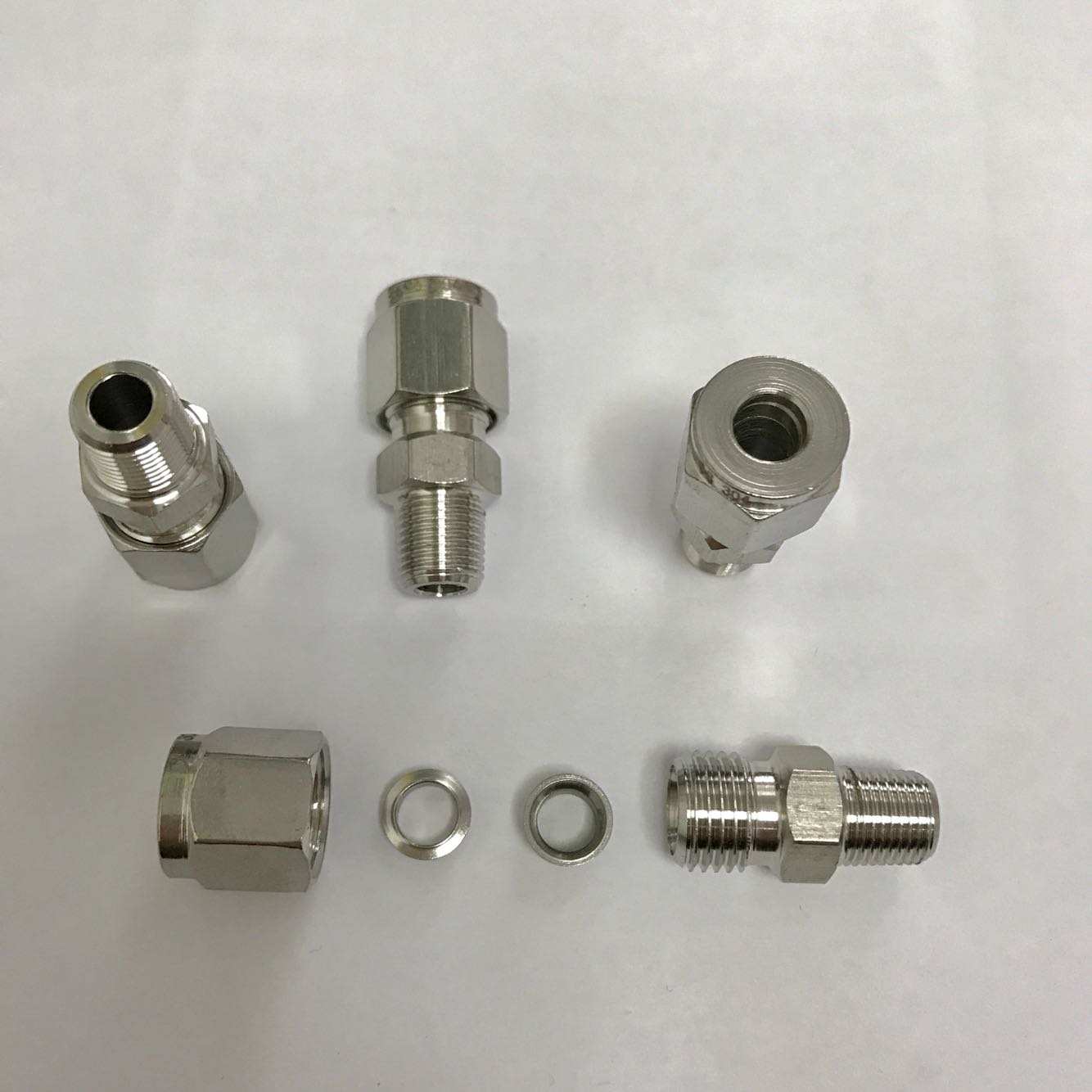 不锈钢卡套式接头 外螺纹有 ZG1/8 ZG1/4 ZG3/8 ZG1/2 接管4-10mm