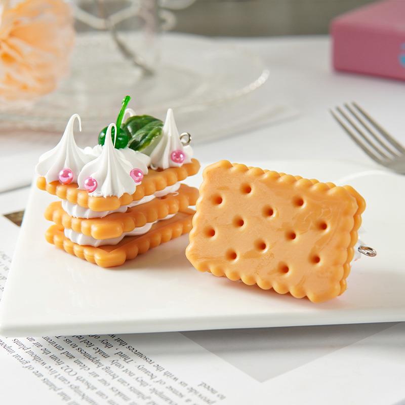仿真夹心奶油饼干零食食物模型甜品台摆件学生书包背包装饰挂件