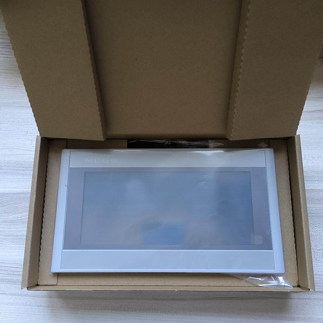 昆仑通态TPC7022Ei 触摸屏 带网口  仅一台（卡套电子）