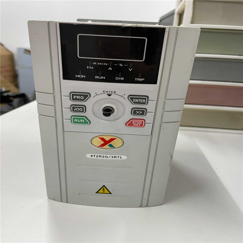 议~YX500-4T2R2G/3R7L，1台成色如图，联