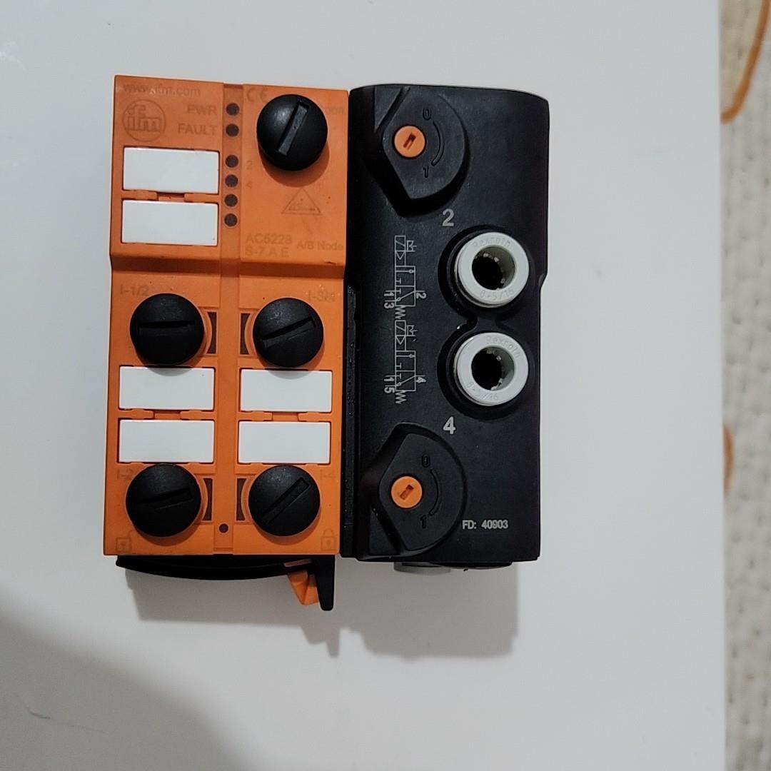 【汇生】易福门IFM  AC5228   99新裸机一台。【议价】